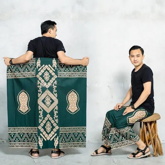 Batik sarong